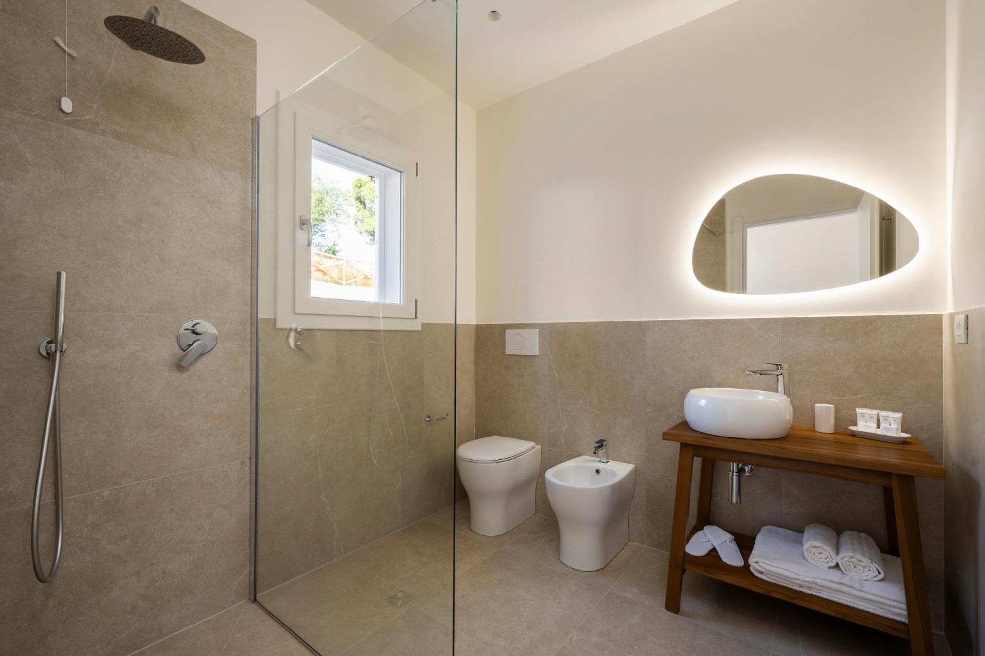 Terramarina Boutique Hotel Sirolo Exterior photo