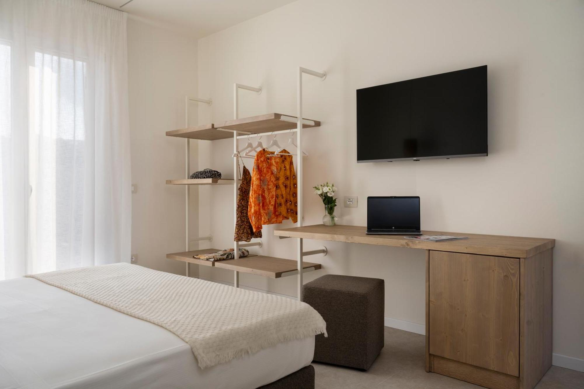 Terramarina Boutique Hotel Sirolo Exterior photo